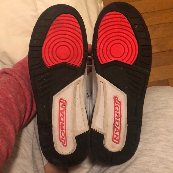 Air Jordan 3 retro BG size 6.5 (boys) - Picture 5 of 5